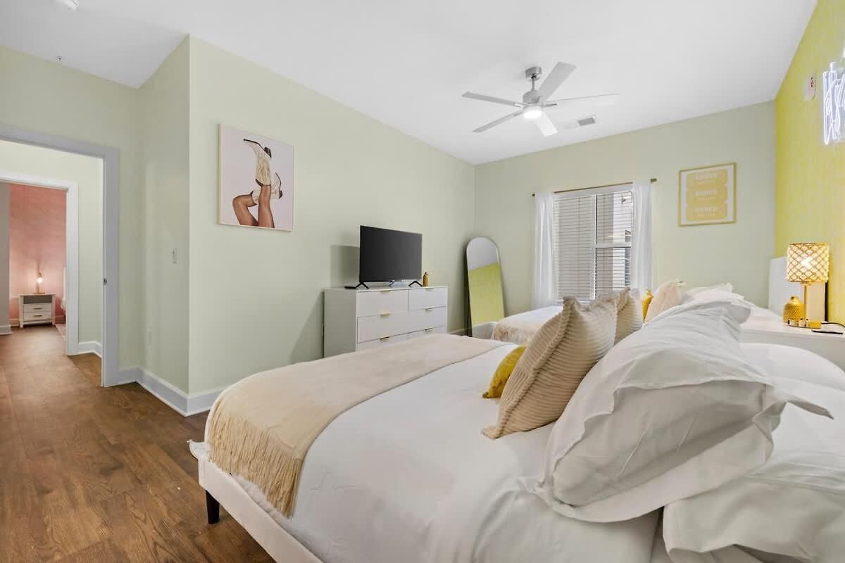 Glam 2br Walk To Broadway & The Gulch * Nashville