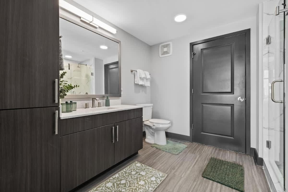 Apartment View Getaway 2br Near Broadway & Gulch *