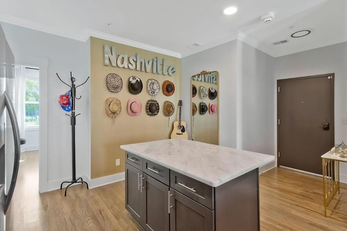 Retronash Penthouse Sleeps 7 Terrace Downtown View Apartment Nashville