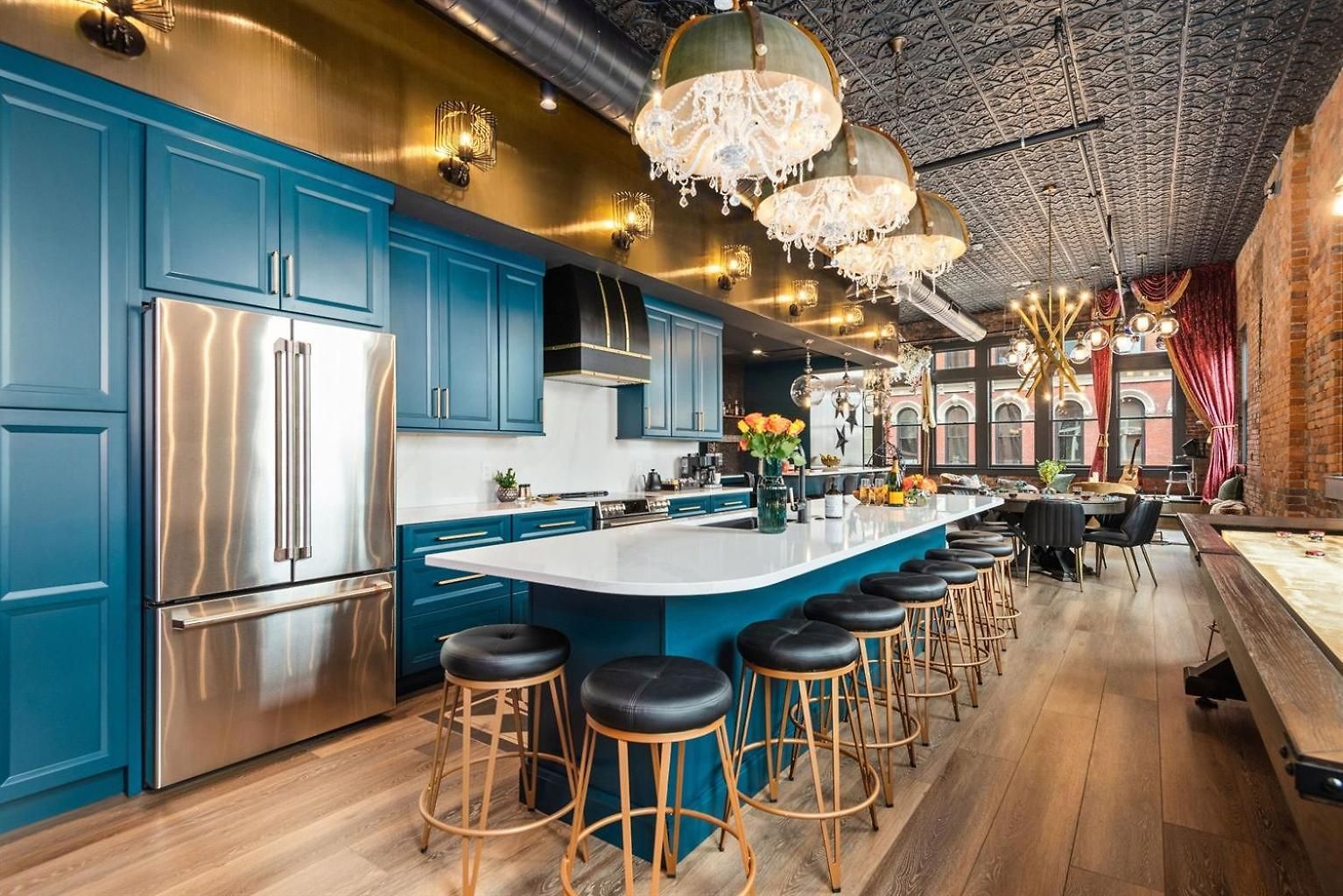 The Songbird-luxury Penthouse Steps To Broadway Nashville