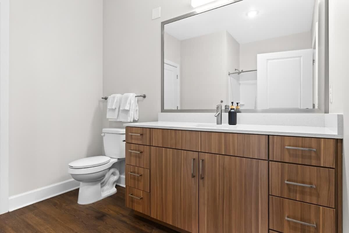 Modern 2br W 2 King Beds Near Broadway Nashville