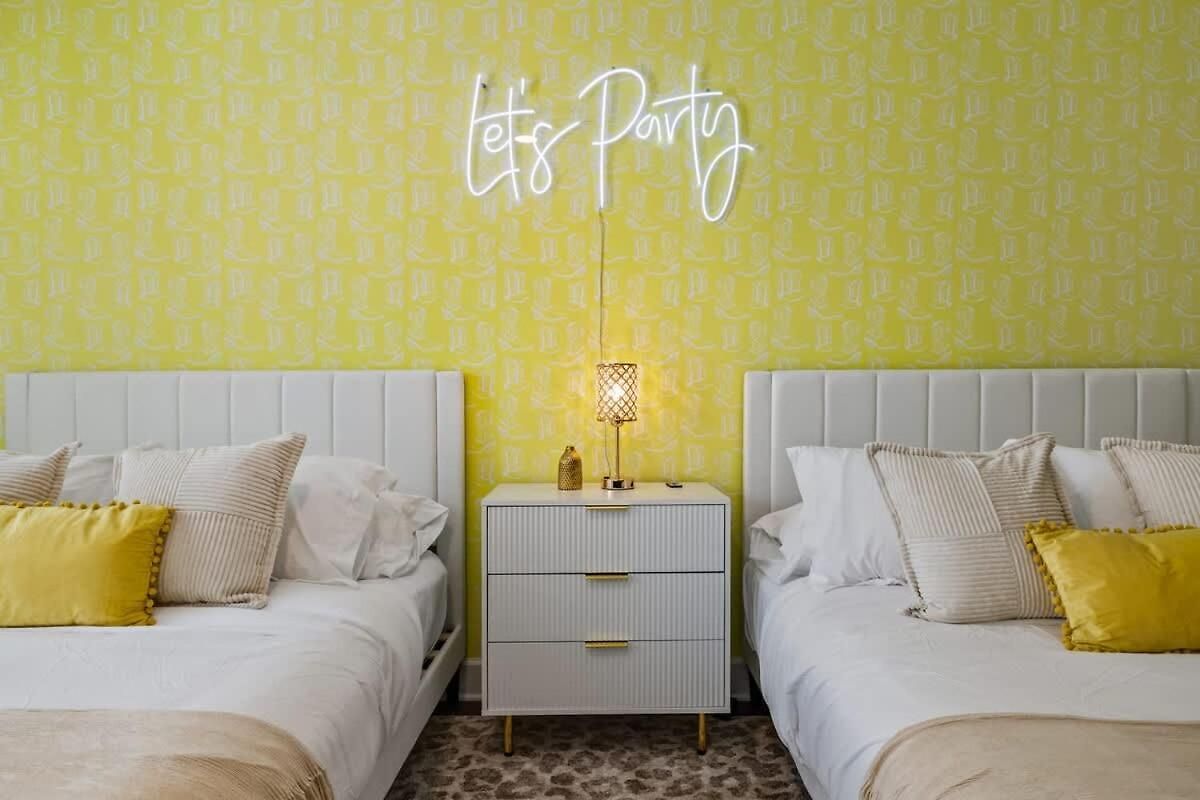 Glam 2br Walk To Broadway & The Gulch Nashville