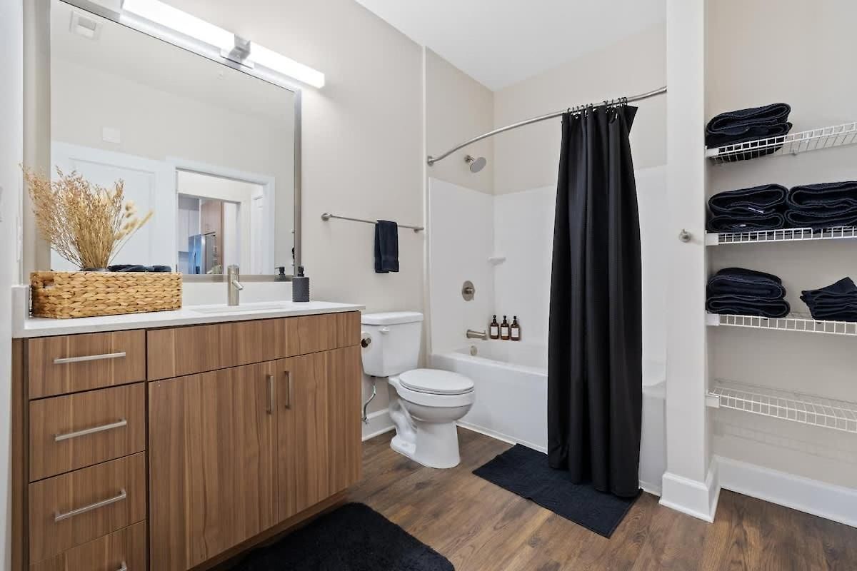 Stylish Gulch Retreat - Near Broadway