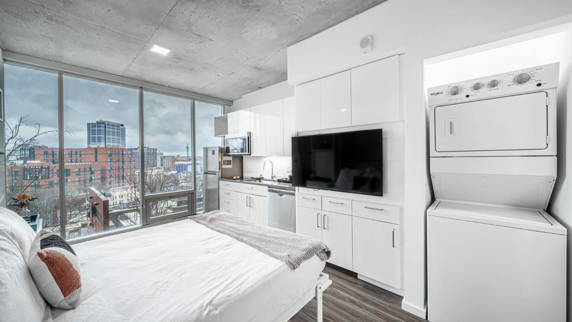 Apartment Kenect In Midtown