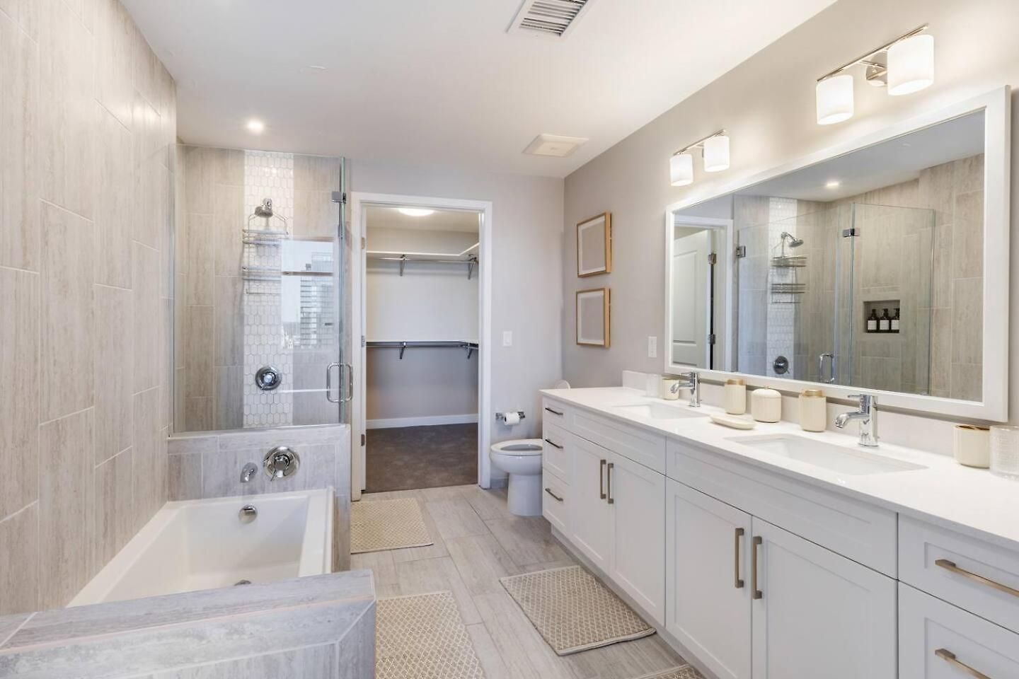 Skyline Views Gulch For 2, Private Balcony * Nashville