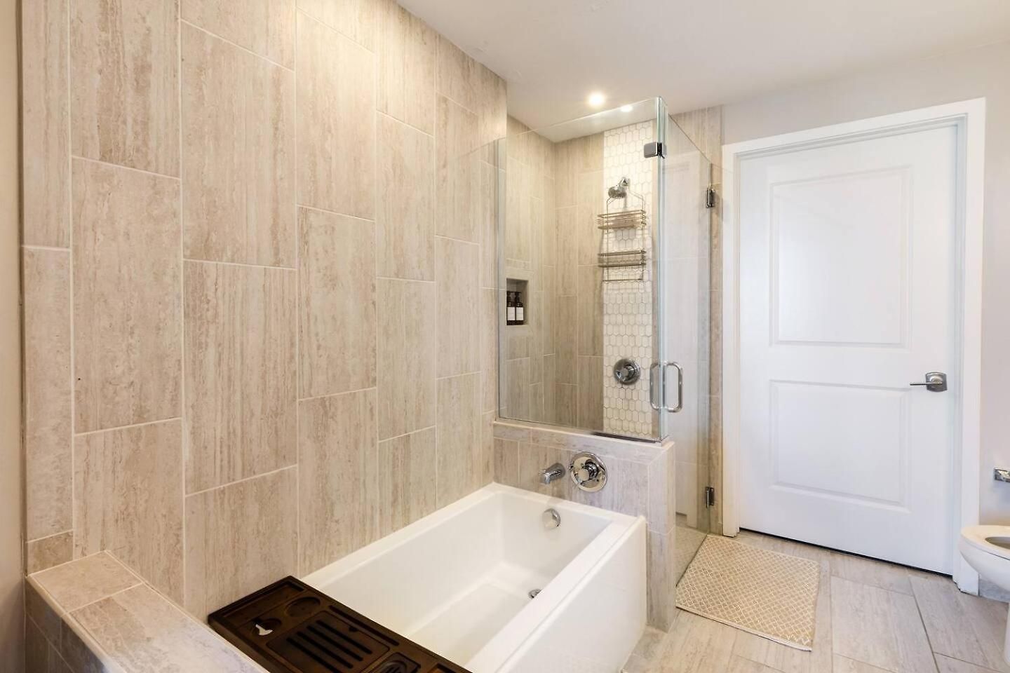 Skyline Views Gulch For 2, Private Balcony