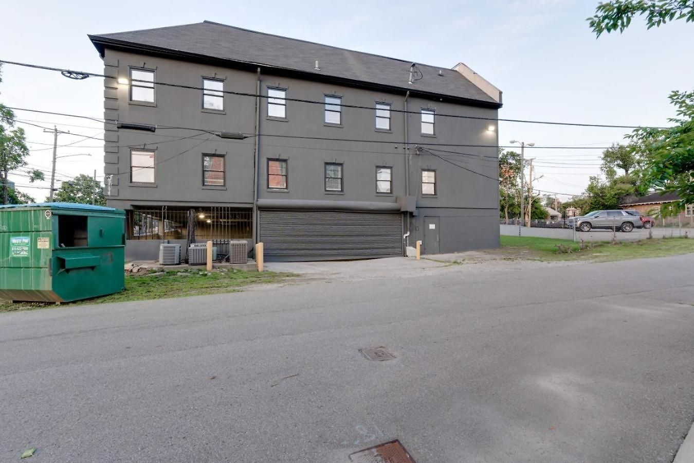 Game Day Getaway, Vols-themed Near Vanderbilt * Nashville