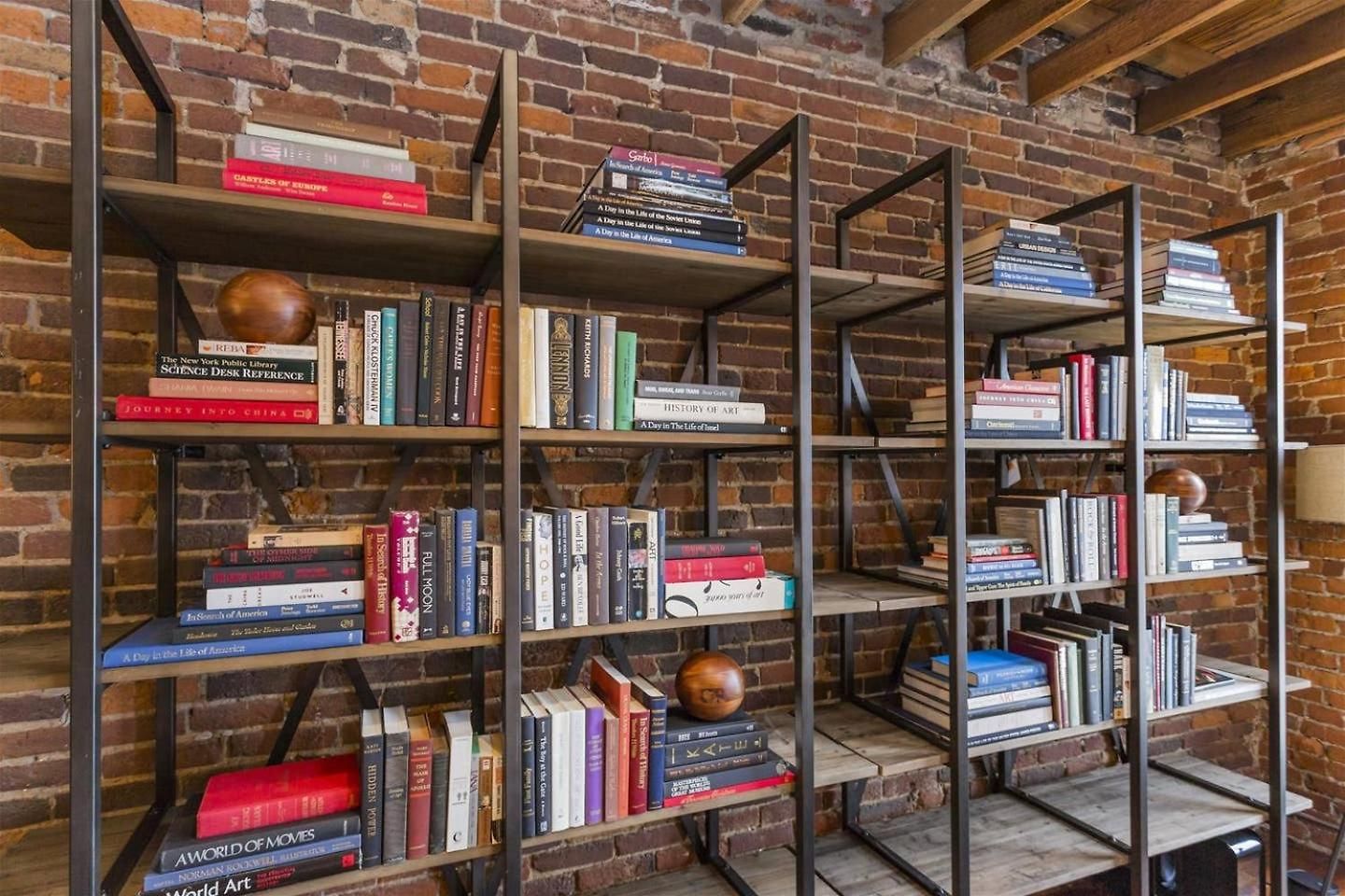 Holiday home The Library-downtown Luxury Penthouse Printers Alley Steps To Broadway *