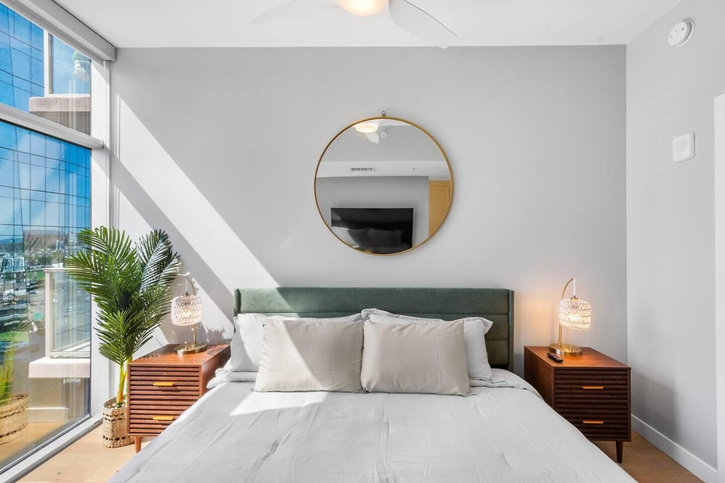 Apartment Luxury Pool, Gym & Lounge + Free Parking Nashville