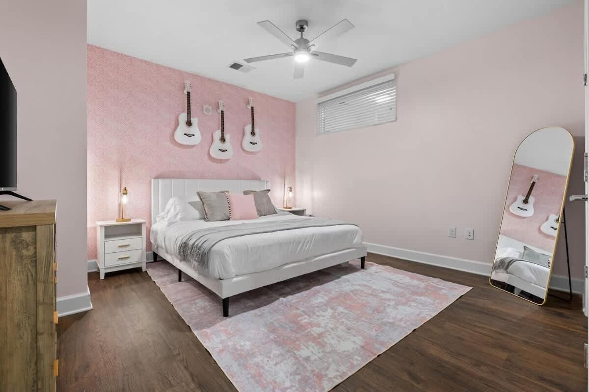 Apartment Glam 2br Walk To Broadway & The Gulch Nashville