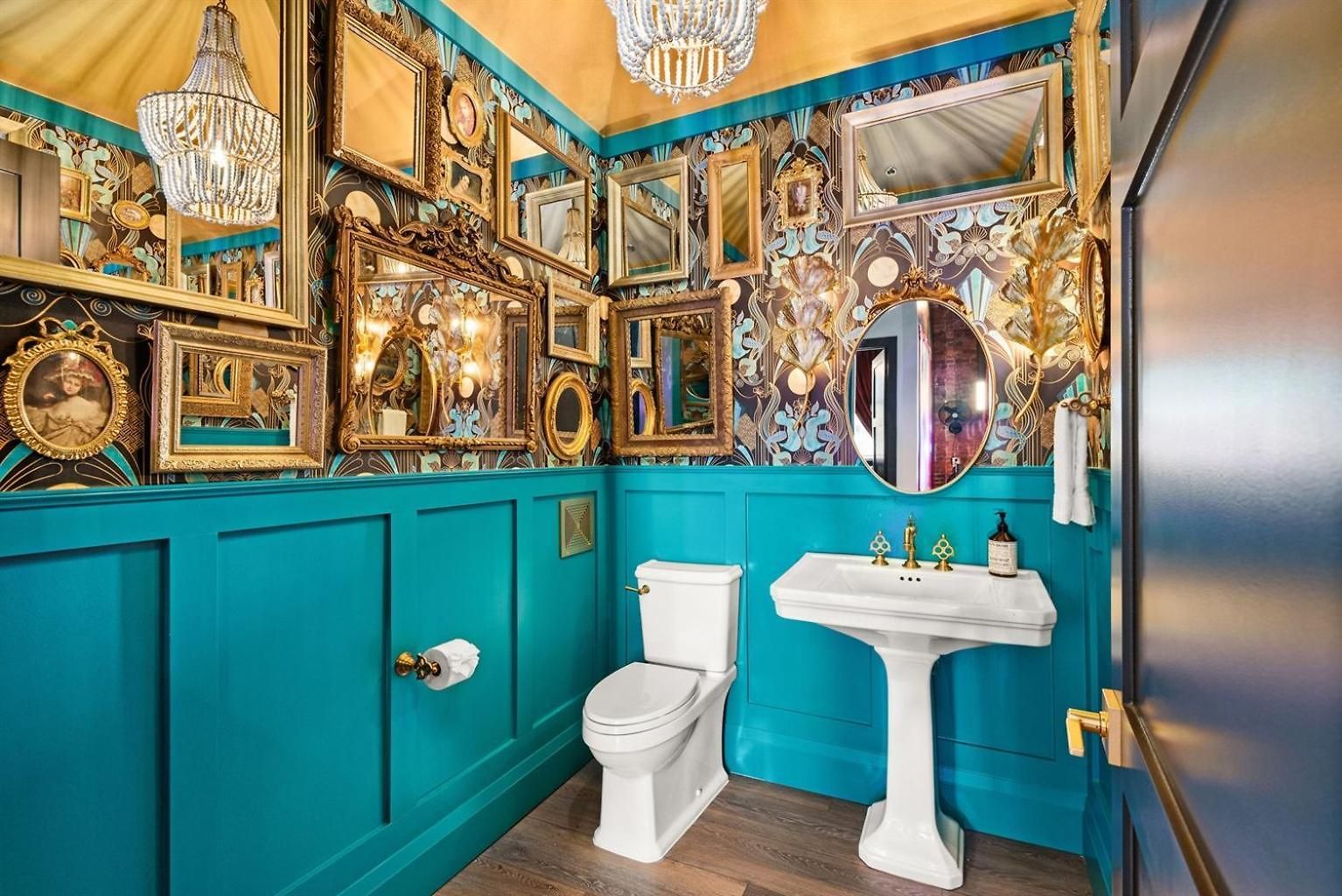 The Songbird-luxury Penthouse Steps To Broadway