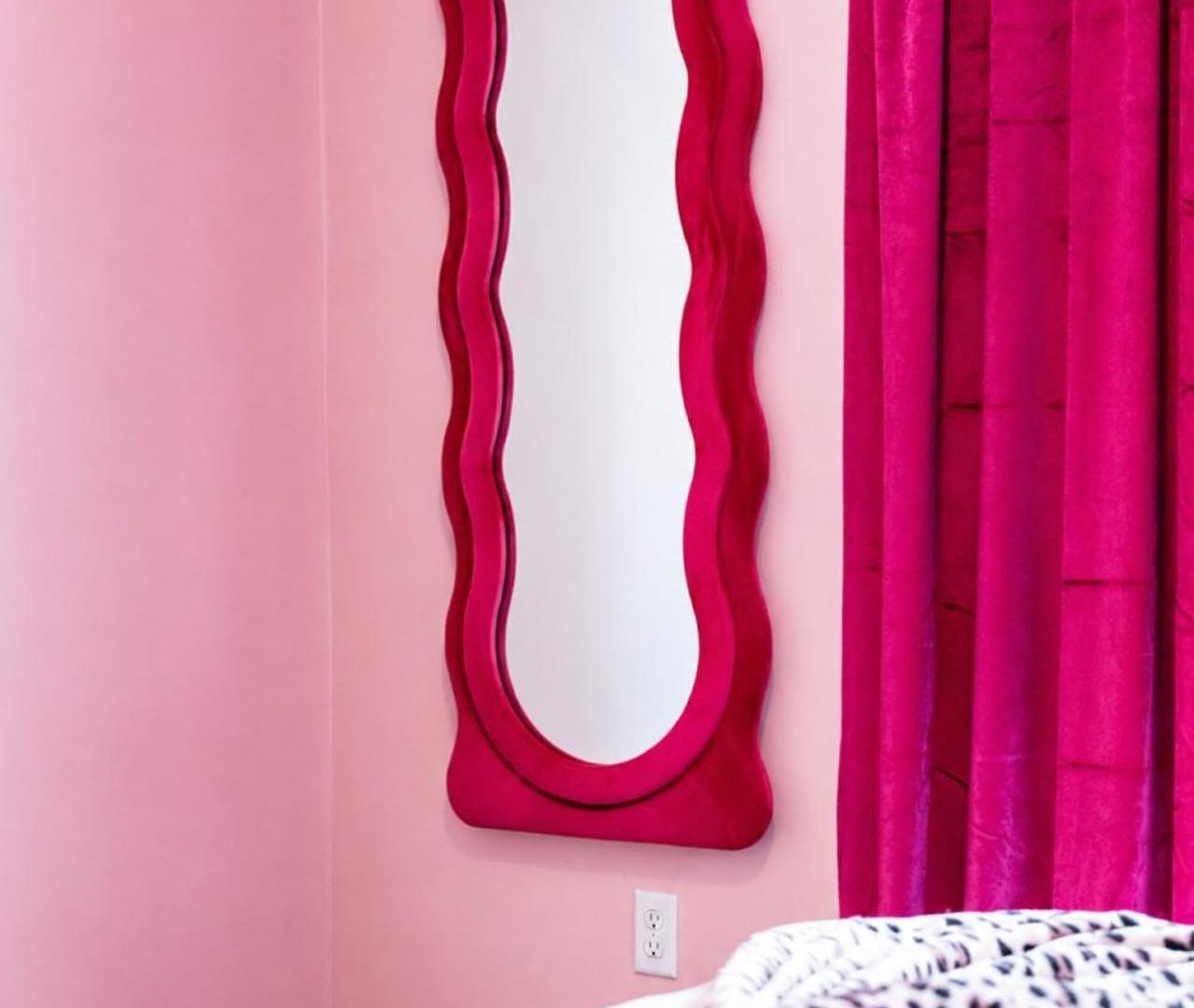 Apartment Pink Pony Club Retreat Near Vanderbilt Sleeps 6 Nashville