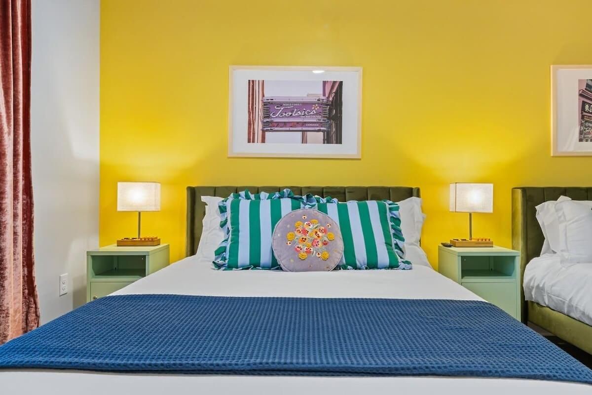 2br W Glam Station & Karaoke Near Broadway Apartment Nashville