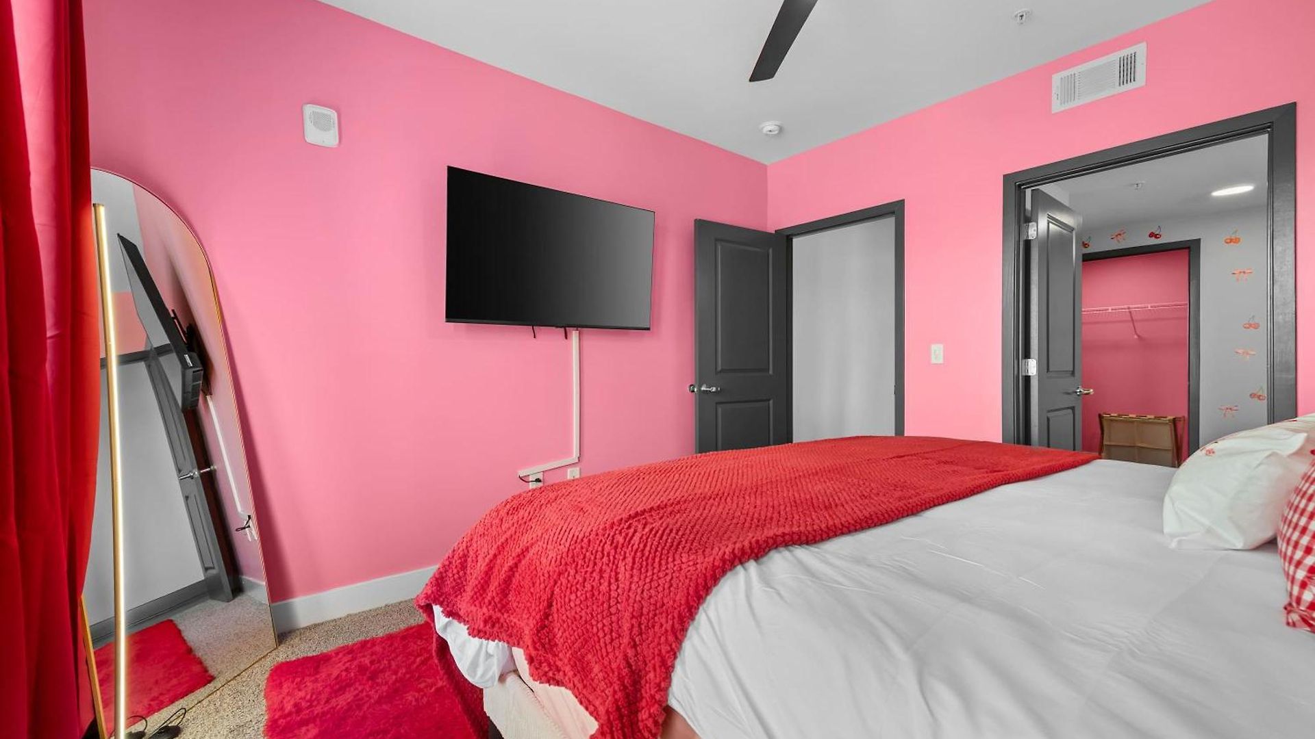 Vibrant Retreat Pool And Glam * Nashville