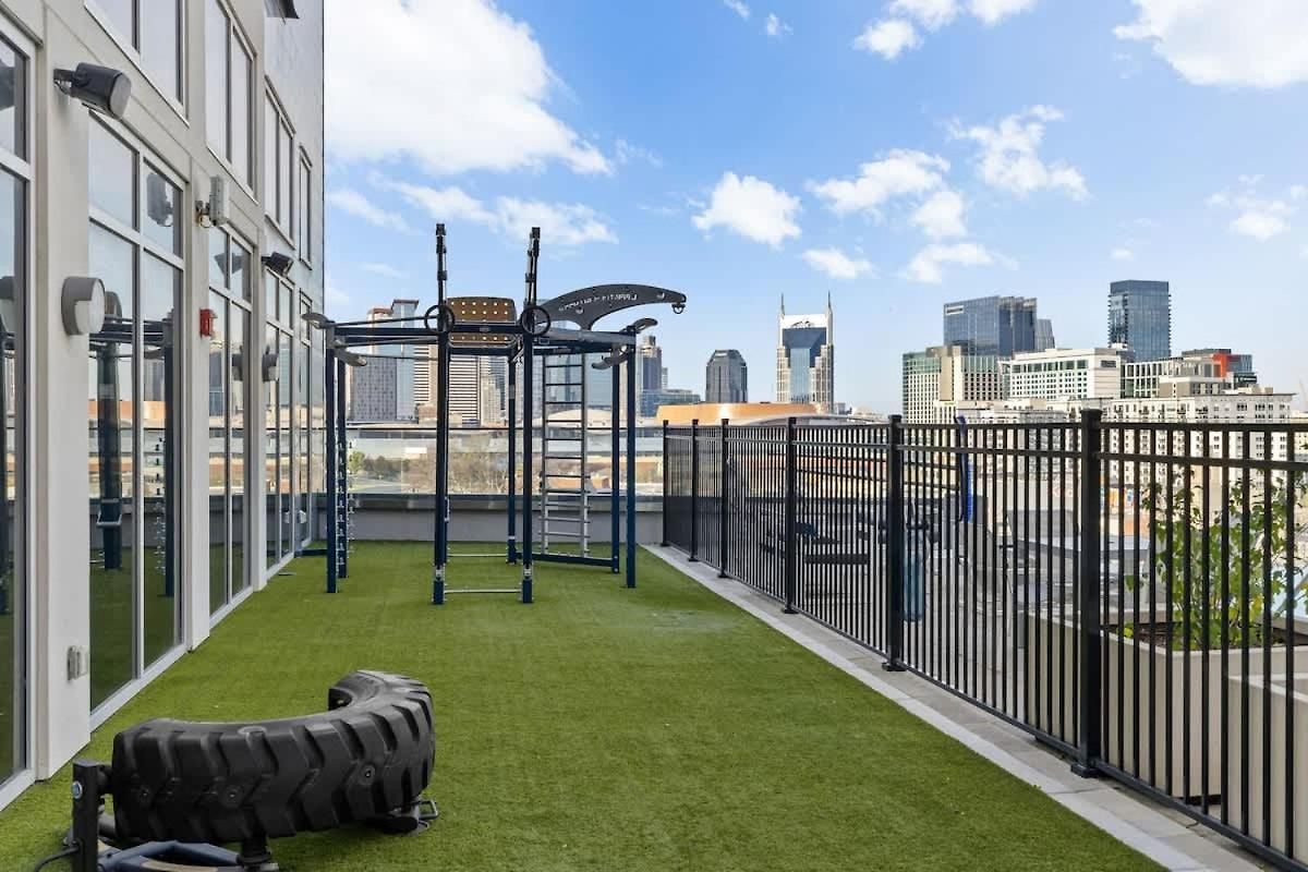Spacious 2br N Gulch Walk To Broadway & Rooftops *