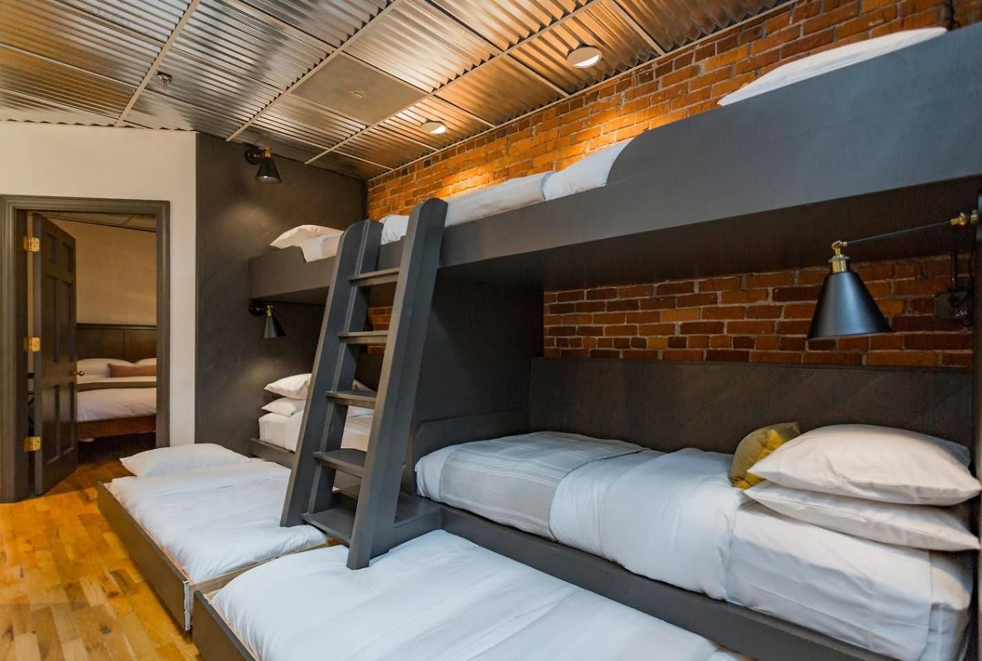 Holiday home The Library-downtown Luxury Penthouse Printers Alley Steps To Broadway Nashville