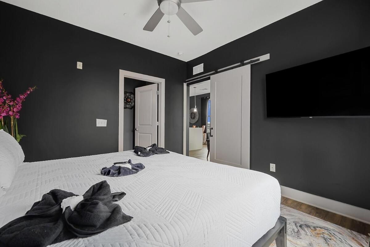 Apartment The Midnight Parthenon - 5 Min To Broadway - Midtown *