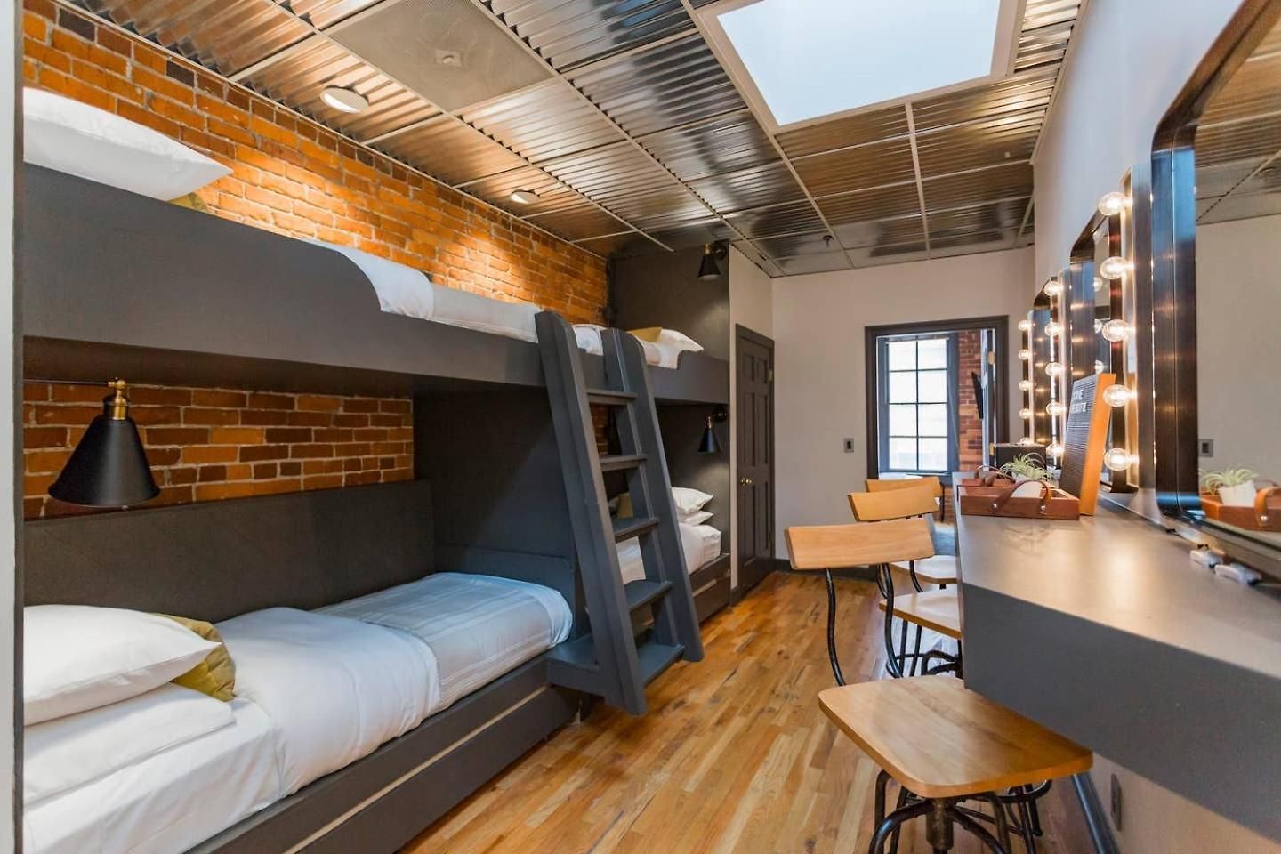 Holiday home The Library-downtown Luxury Penthouse Printers Alley Steps To Broadway Nashville