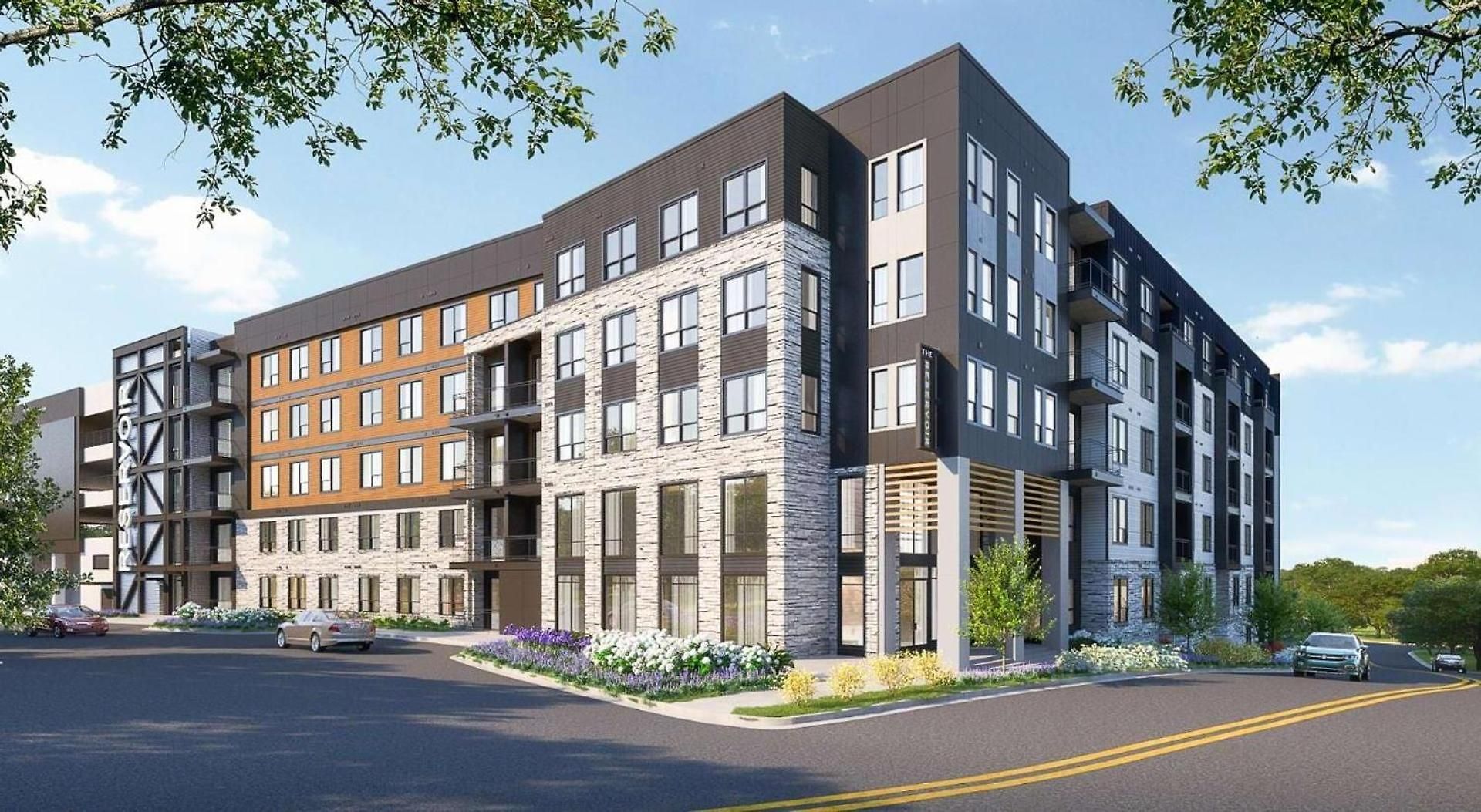 Landing Beautiful 2Bd Gym Courtyard