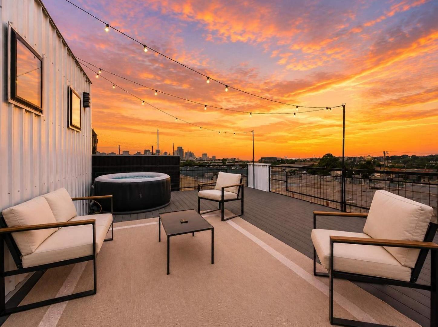 Modern Townhome With Garage & Ev Charger Apartment Nashville