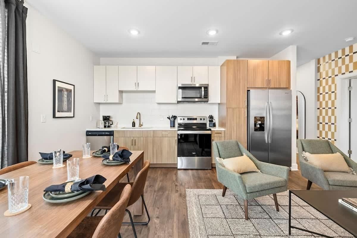 Apartment Modern 2br W 2 King Beds Near Broadway Nashville