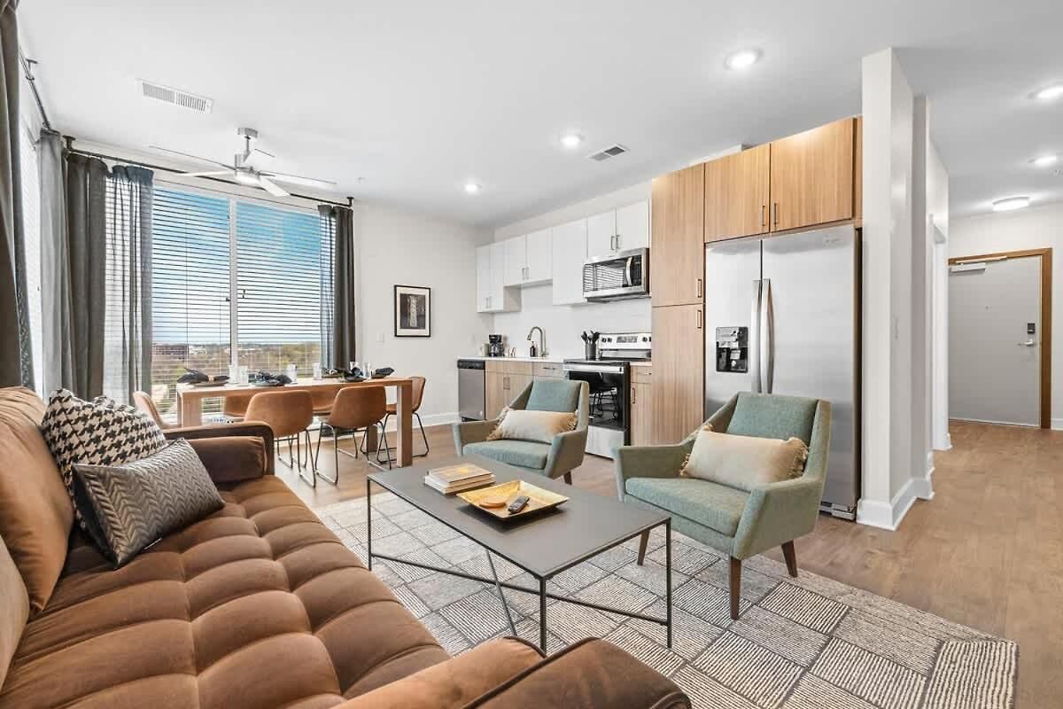 Modern 2br W 2 King Beds Near Broadway Apartment *