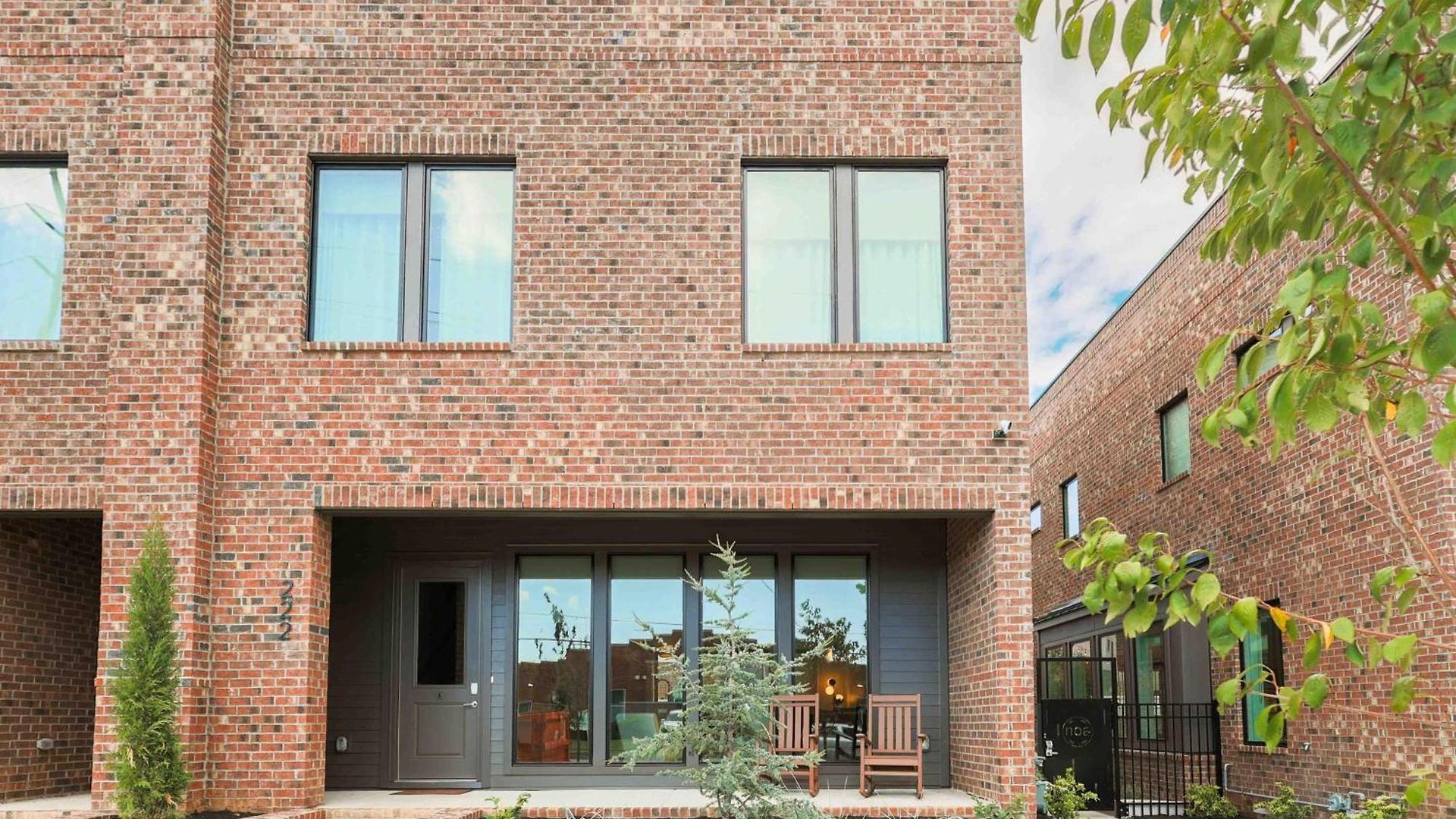 Pool, Hot Tub, Sauna & Firepit- 7 Min To Broadway Apartment