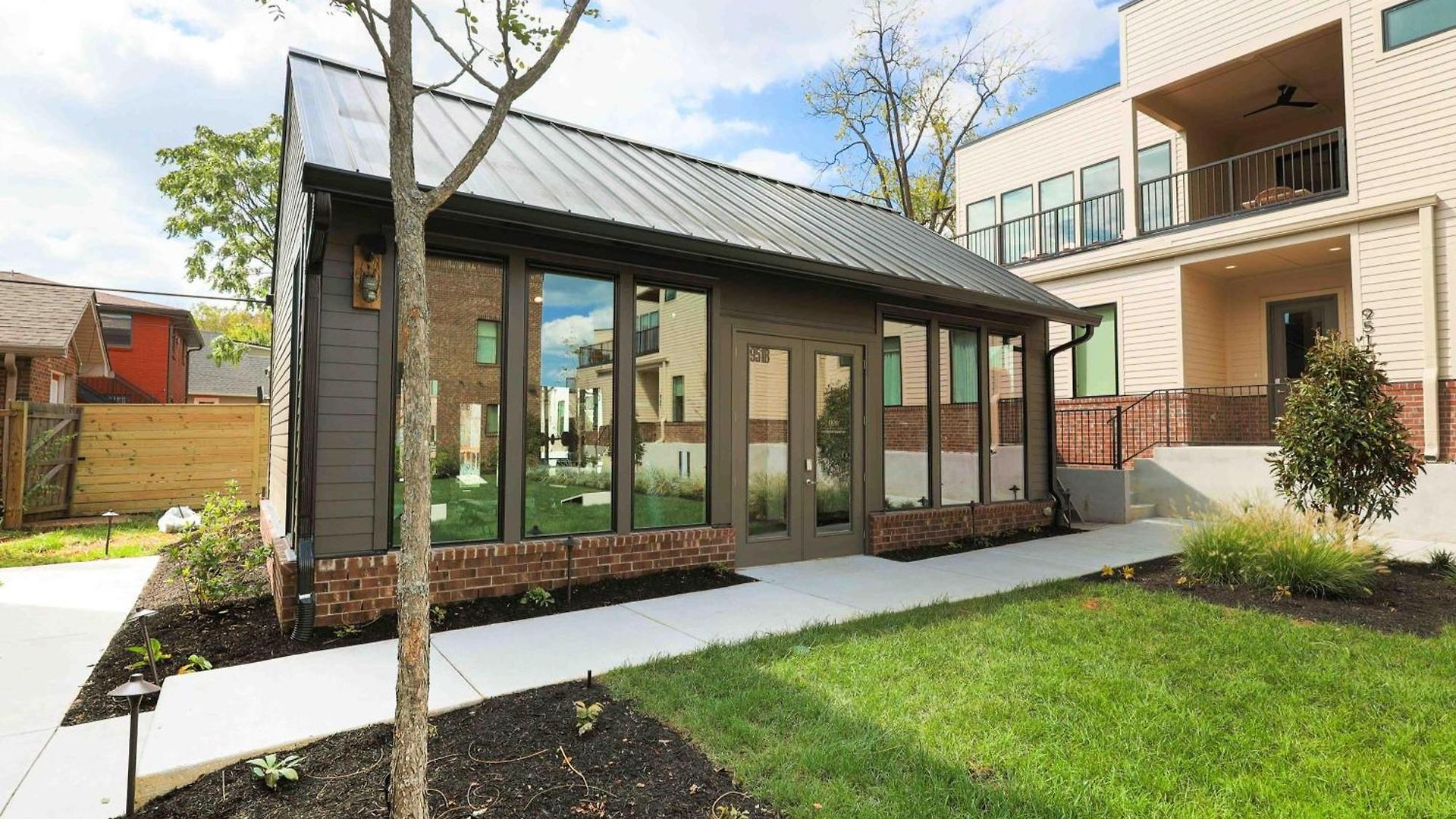 Heated Pool, Sauna & Firepit | Walk To Live Music Apartment *