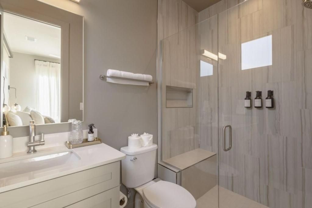 Bachelorette Dream | 2 Units | 8 Kings + 8 Baths Nashville
