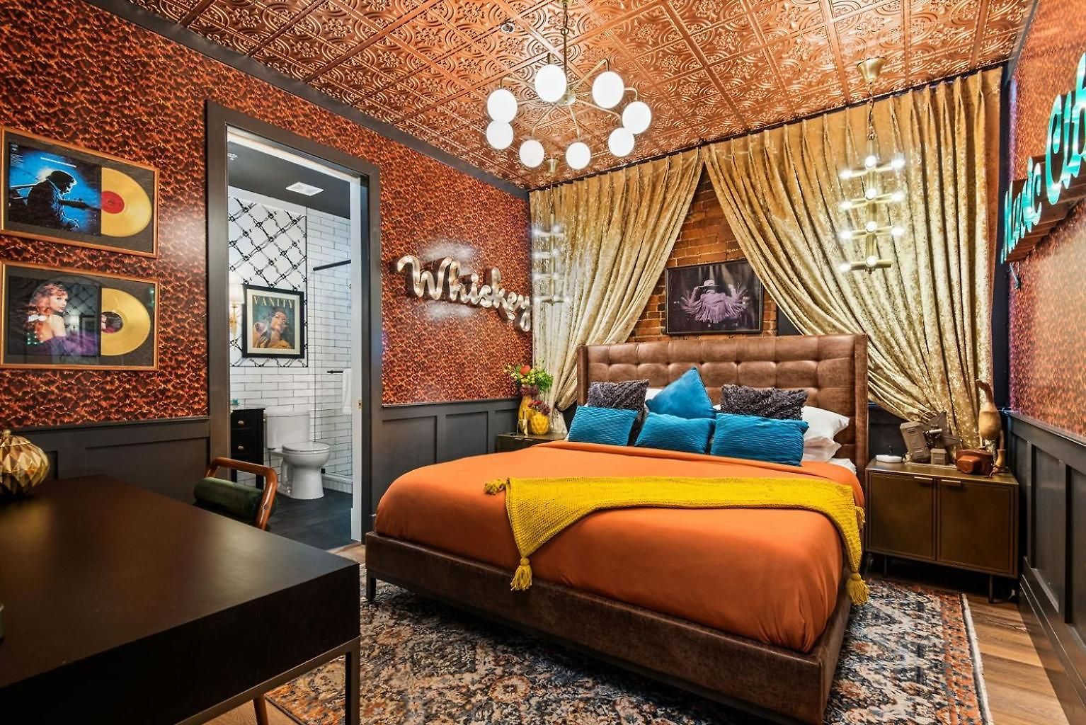The Velvet Vault-luxury Downtown Loft With River View & Walk To Broadway Holiday home *