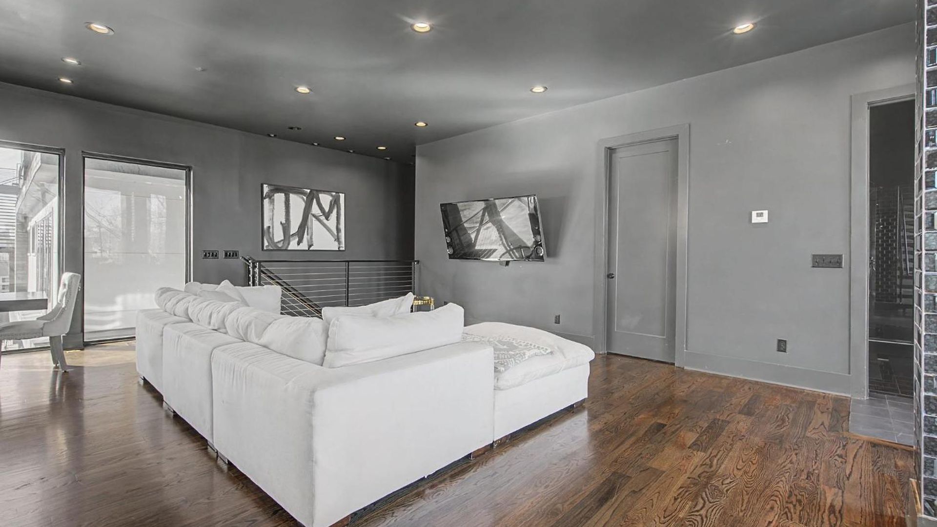 Apartment Modern Oasis Downtown Skyline View Prime Nashville
