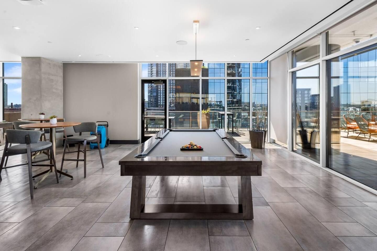 Apartment Lux In The Gulch Walkable Stay, Parking Nashville