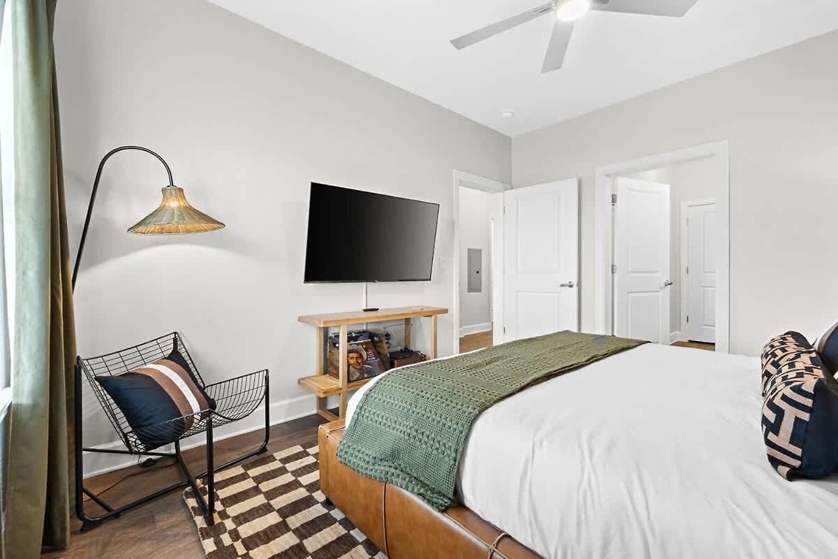 Apartment Modern 2br W 2 King Beds Near Broadway *
