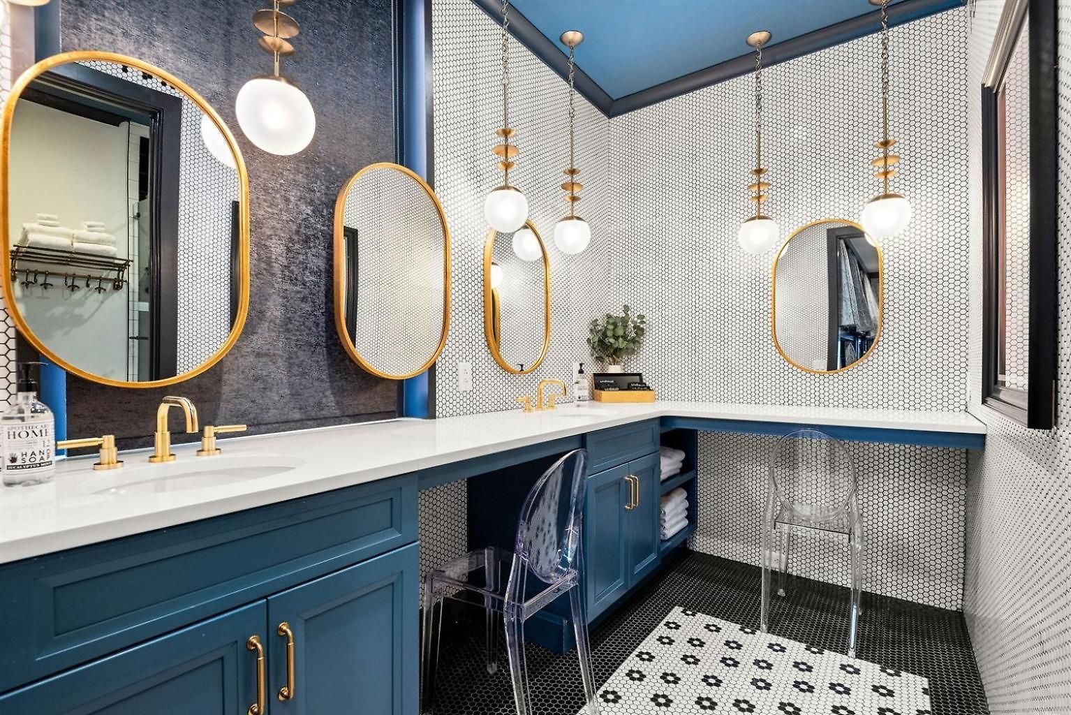The Songbird-luxury Penthouse Steps To Broadway Holiday home Nashville