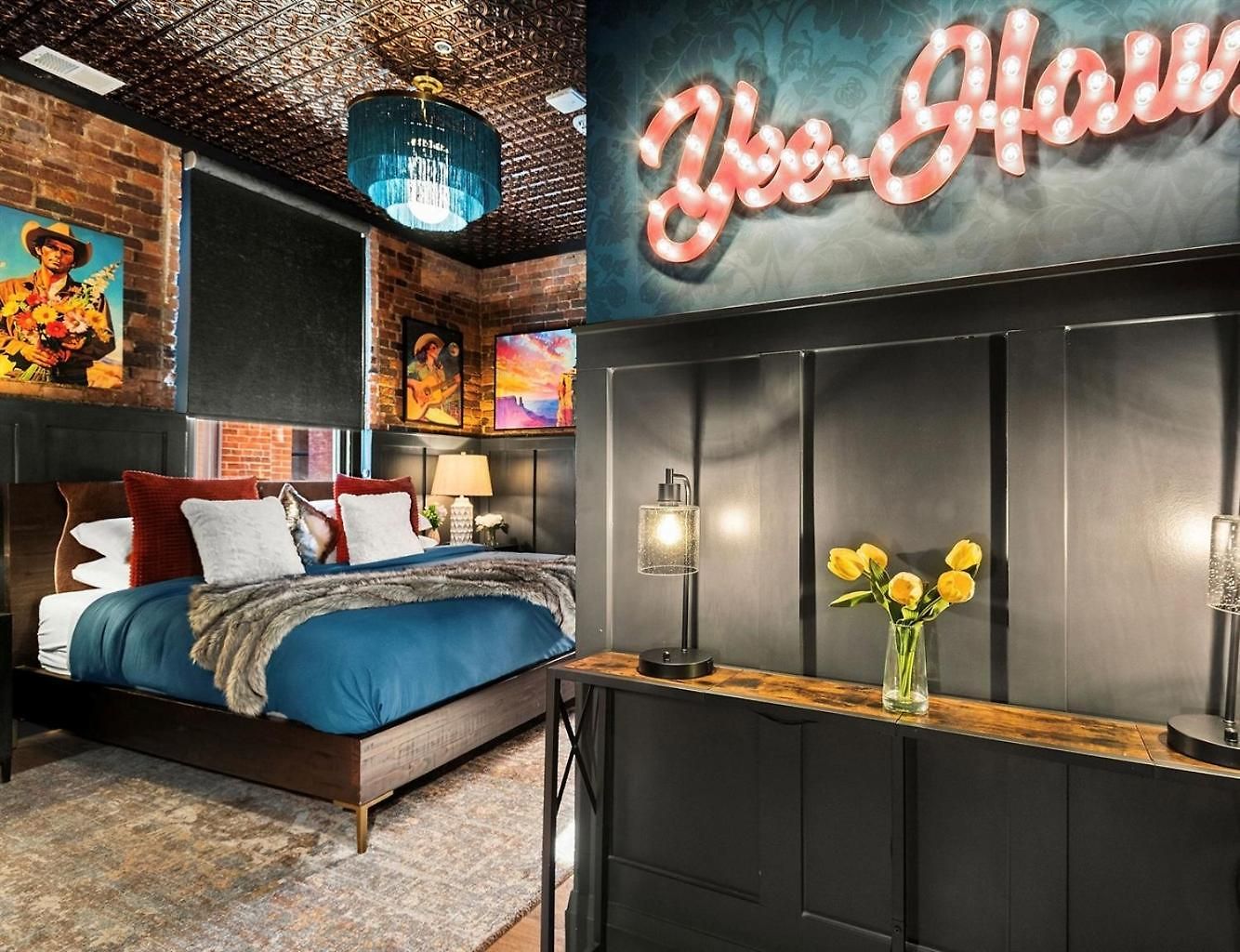 The Velvet Vault-luxury Downtown Loft With River View & Walk To Broadway *