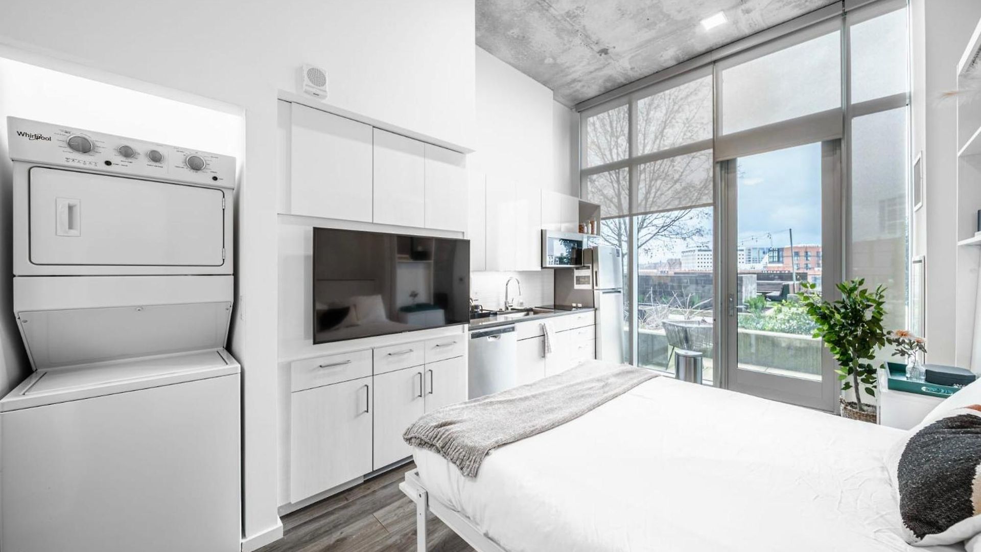 Apartment Kenect In Midtown