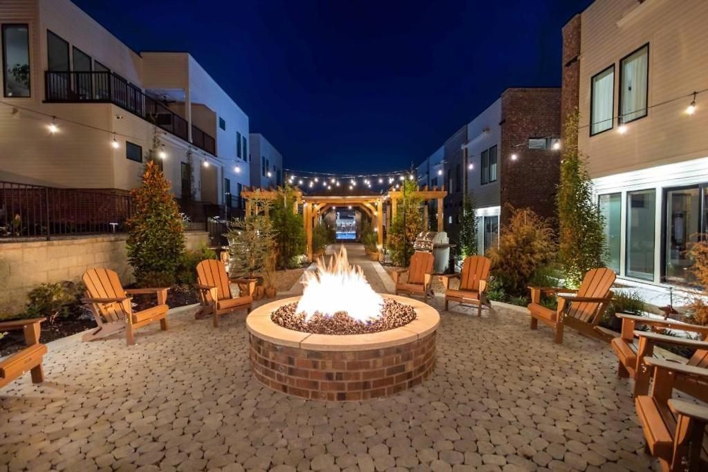 Apartment Bachelorette Dream | 2 Units | 8 Kings + 8 Baths
