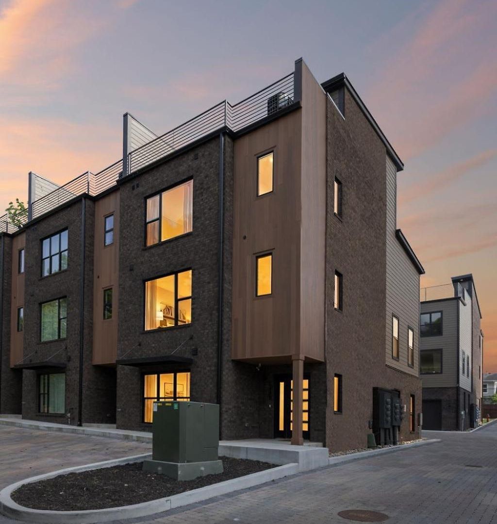 Modern 4br Townhouse Rooftop Lounge Nashville
