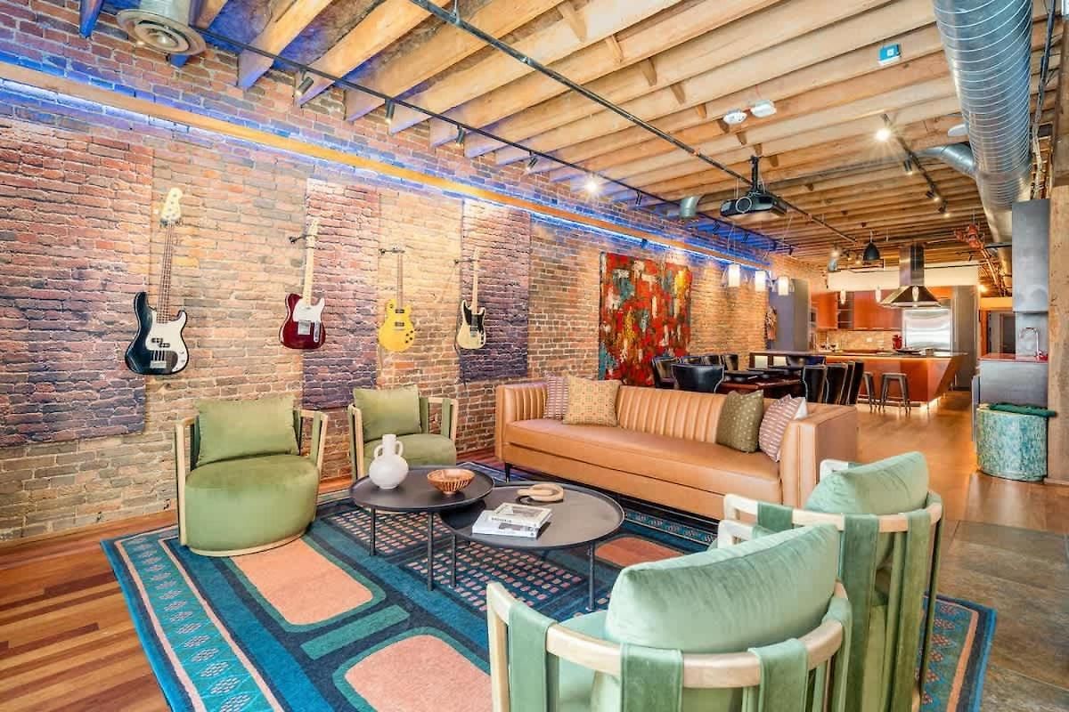 Backstage Jam - 2 Units - Walk To Broadway Holiday home Nashville