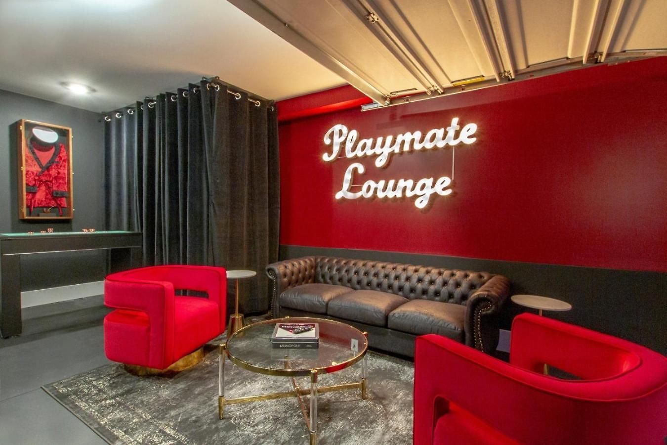 Playmate Lounge - Rooftop Hot Tub Game * Nashville