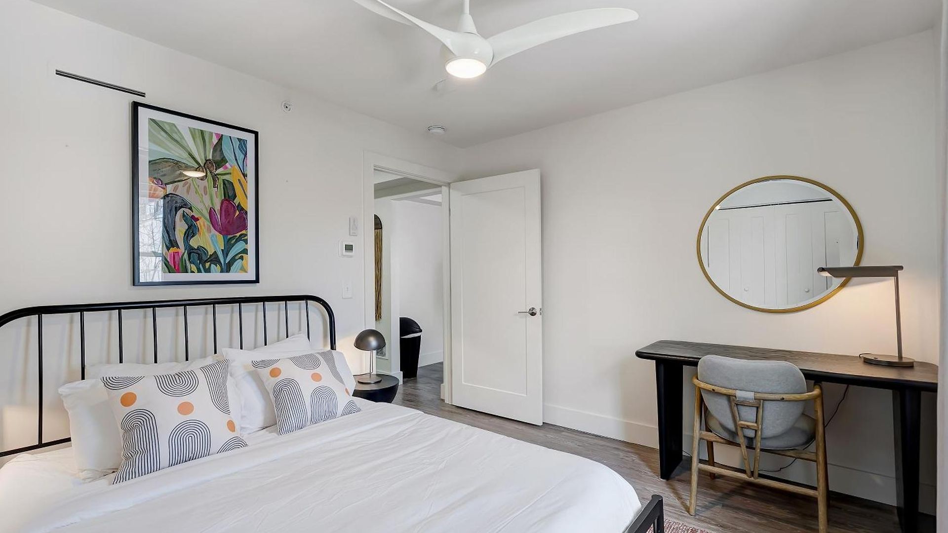 1705 State Street Hotel