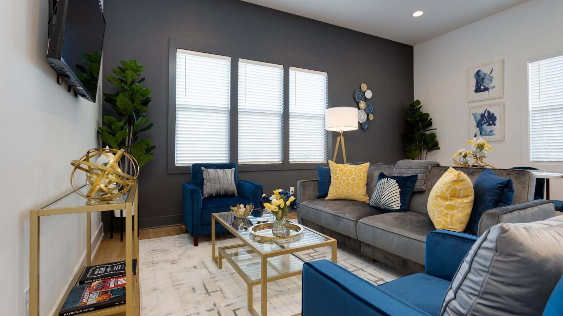 Holiday home Twin Townhomes - 8br Sleeps 24 Near Dt