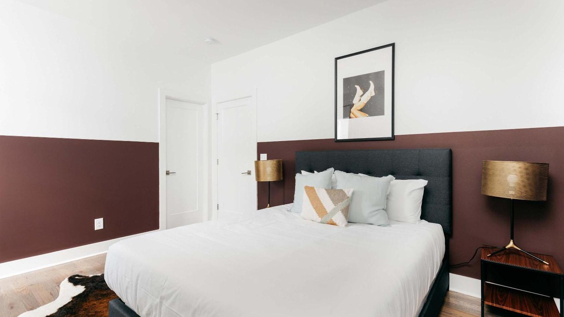 Spacious 4br Townhome X2 Near Dt & Broadway Holiday home