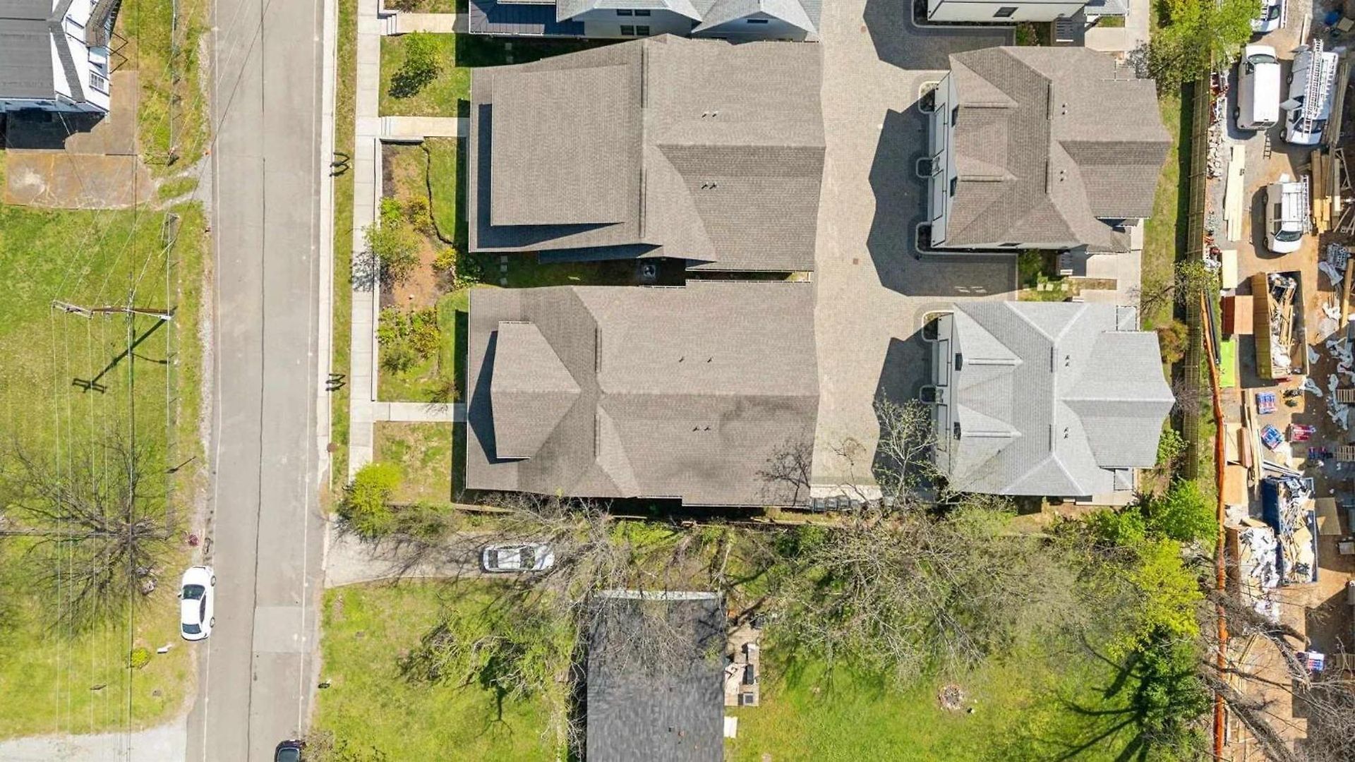 Spacious And Walkable East Nash Designer Twin Homes Sleep 20 With Smart Tvs Workspaces And Fast Wifi 2 Garages And Full Kitchens Walk To Mas Tacos 10 Min To Broadway 24 Hr Hospitality Holiday home *