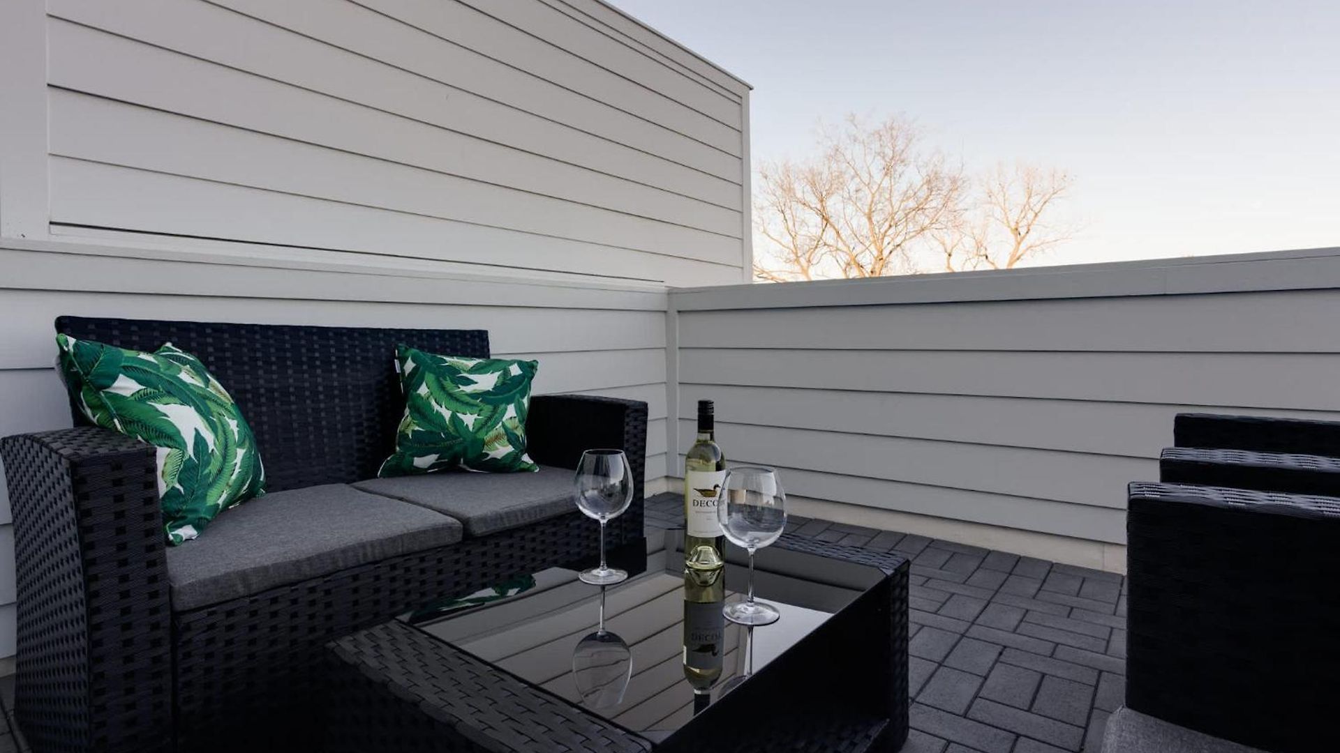 Twin Townhomes - 8br Sleeps 24 Near Dt *