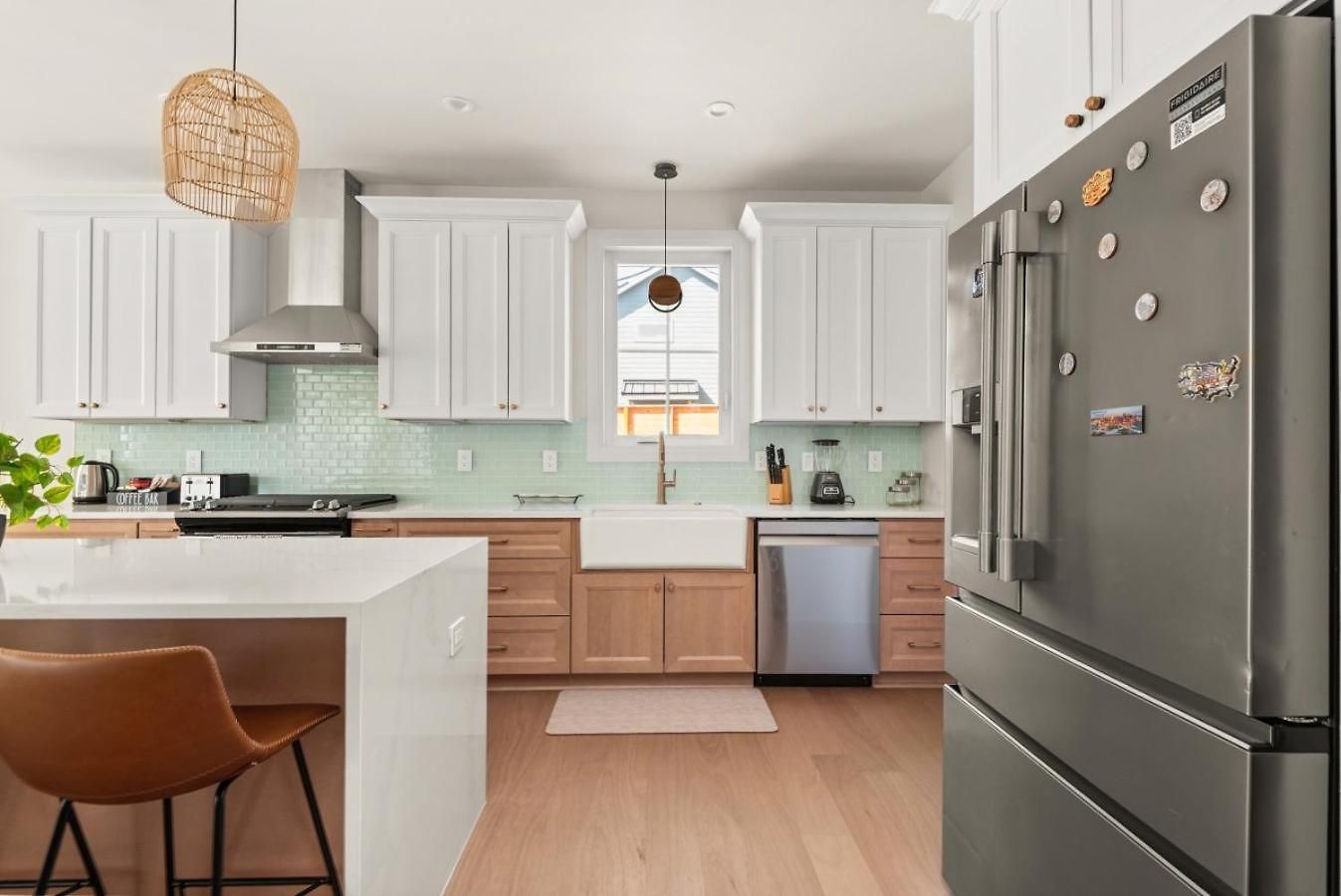 Germantown Gem 4br | Sleeps 10 | Minutes To Downtown