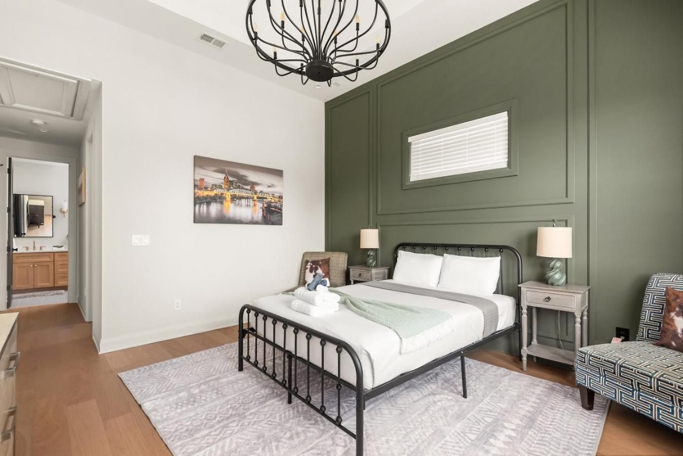 Holiday home Germantown Gem 4br | Sleeps 10 | Minutes To Downtown