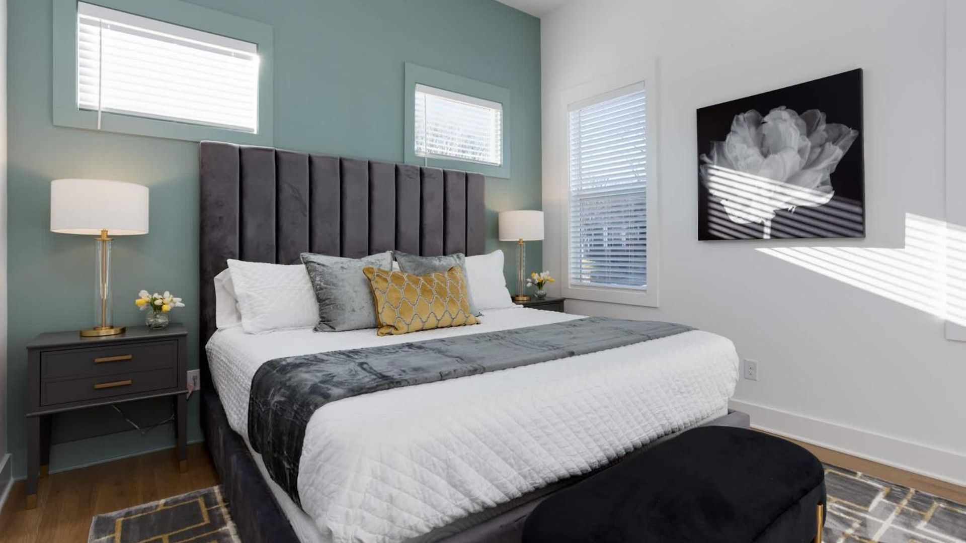 Twin Townhomes - 8br Sleeps 24 Near Dt Holiday home *