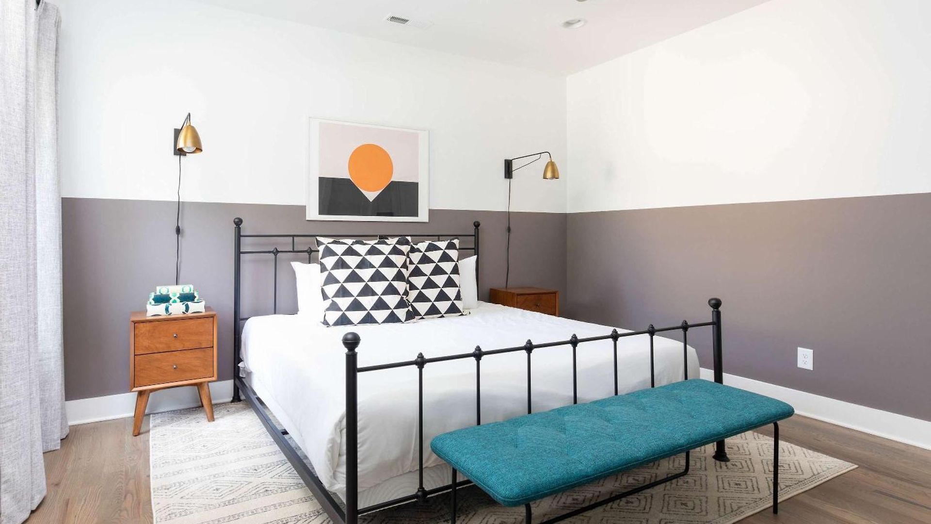 Spacious 4br Townhome X2 Near Dt & Broadway Nashville