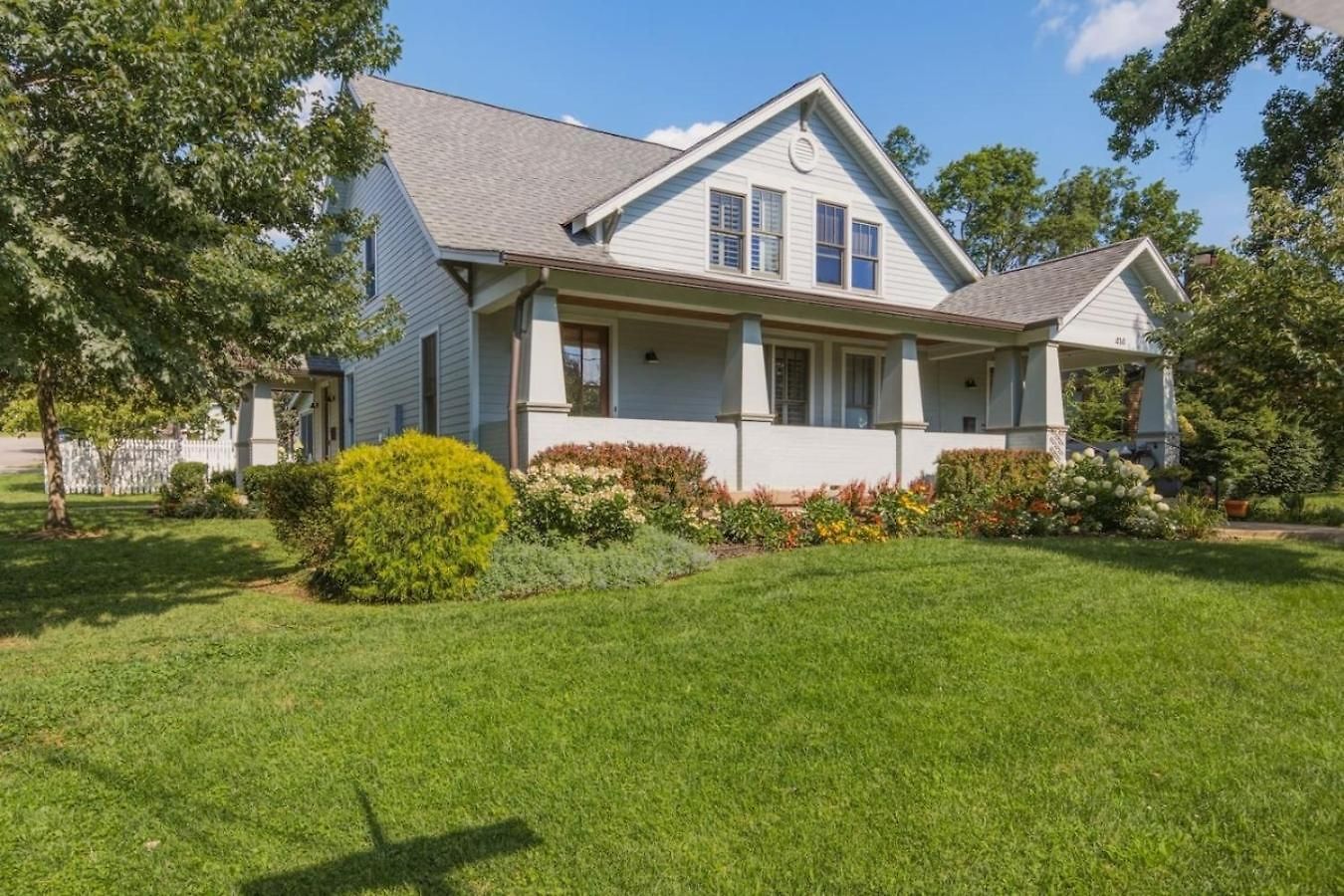 Sylvan Park With Fenced-in Yard, Porch, And Parking Holiday home Nashville